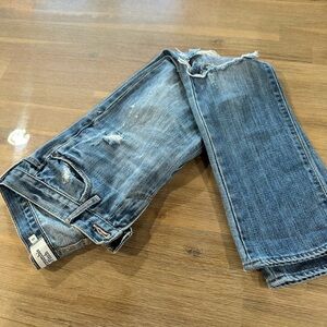 A&F cropped distressed LOW RISE jeans. Y2K. Early 2000s